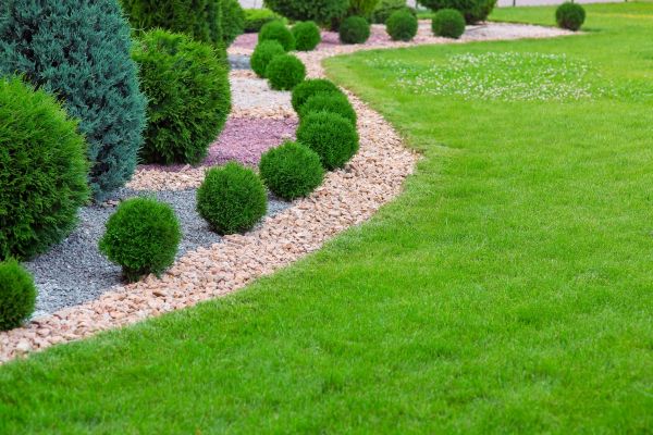 Edging Stones Installation in North Myrtle Beach